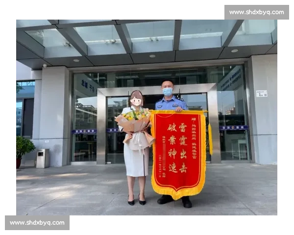 前警员 10 年监守自盗 热火百万纪念品遭贱卖