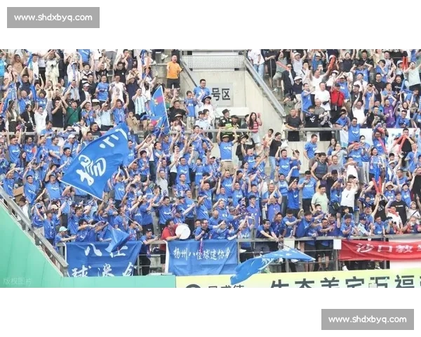 苏超 “卖房队” 风波:官方重罚后,京媒的批评是否命中要害? 苏超 “卖房队” 风波:官方重罚后,京媒的批评是否命中要害?