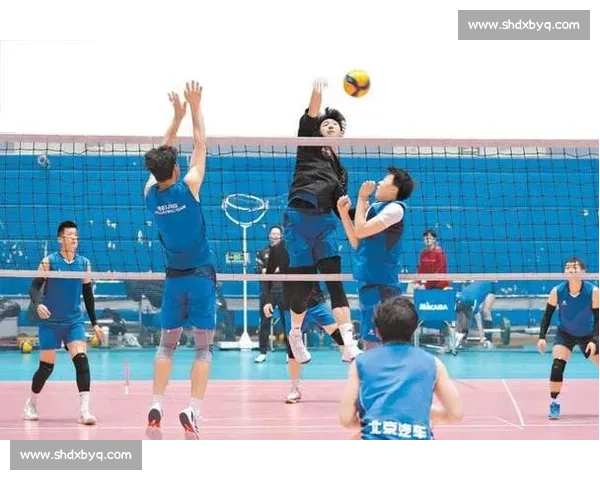男排vs女排同场较量引热议竞技精神与性别力量碰撞新视角 男排vs女排同场较量引热议竞技精神与性别力量碰撞新视角